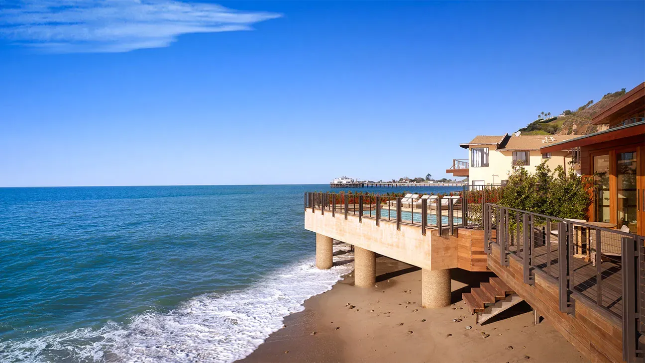 10+ Properties in Carbon Beach, Malibu.webp