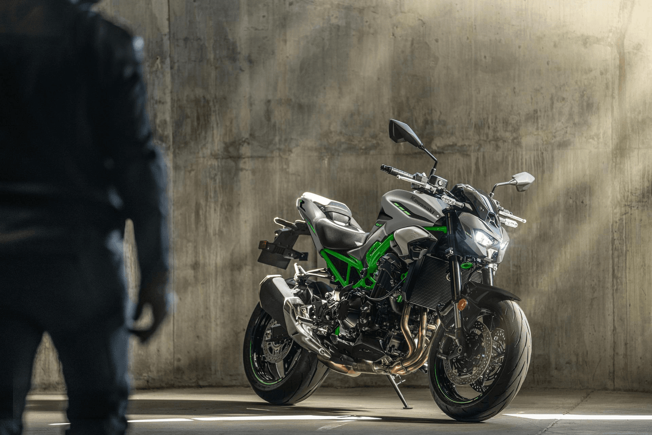 2025 Kawasaki Z900.png