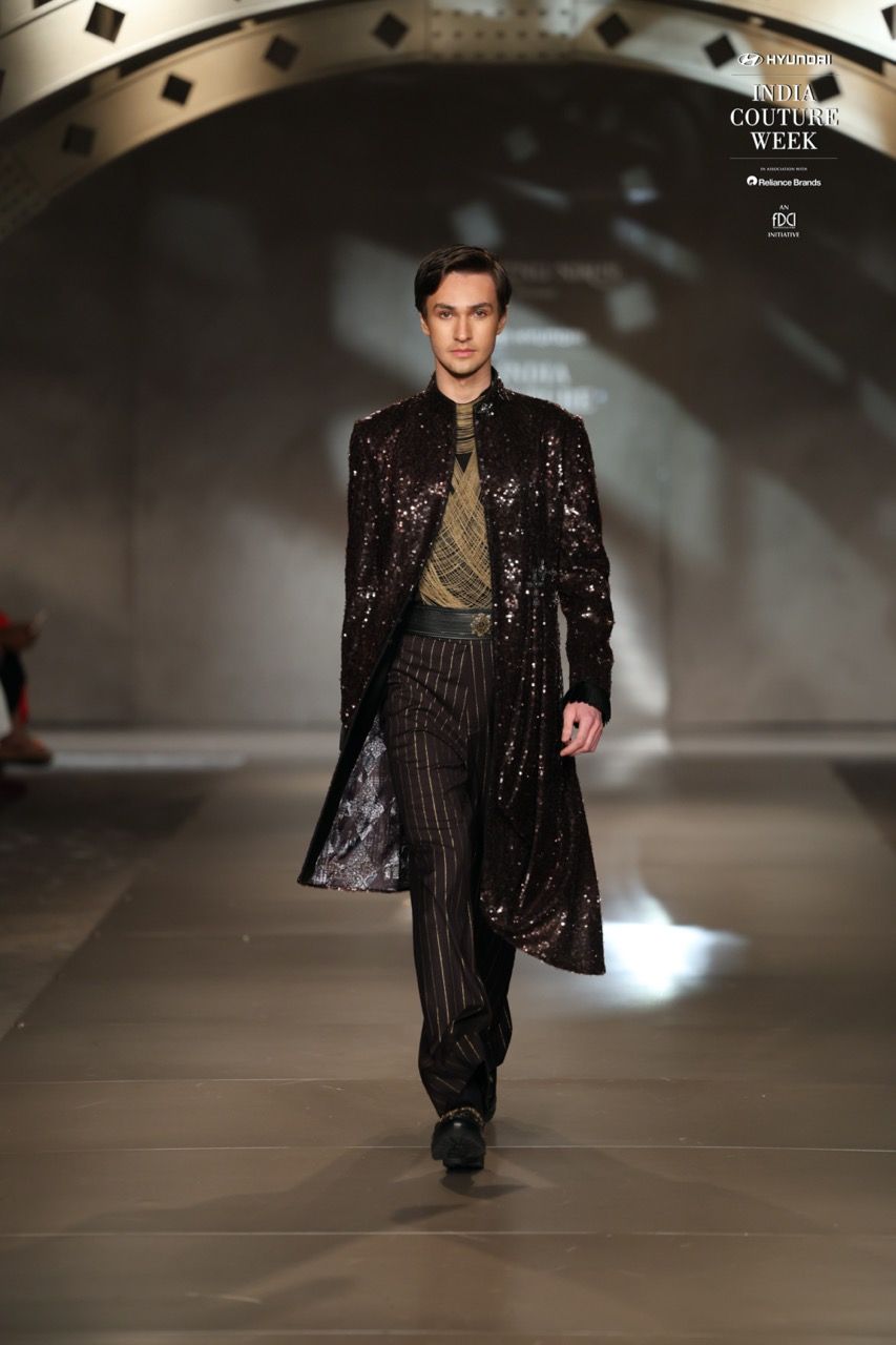 3569-Shantu Nikhil Large.jpeg