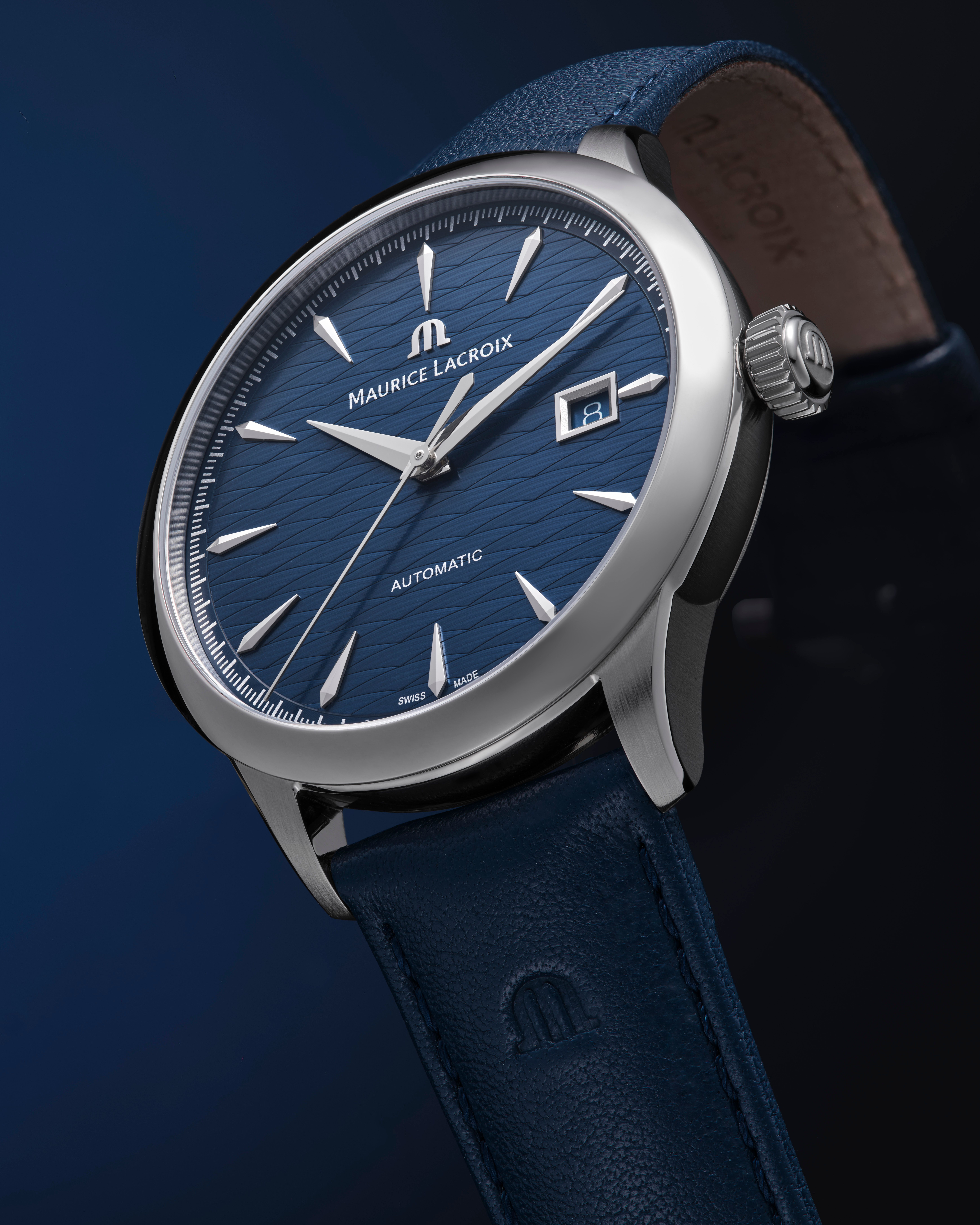 756108-SS001-430-4_1975_Automatic_Vague_du_jura_beauty.jpg