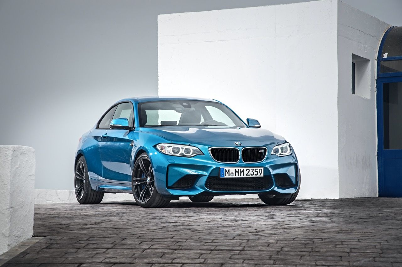 BMW M2 Coupé-1 Large.jpeg
