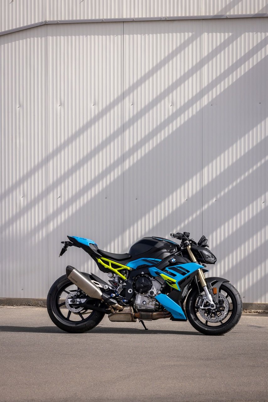 BMW S 1000 R Large.jpeg