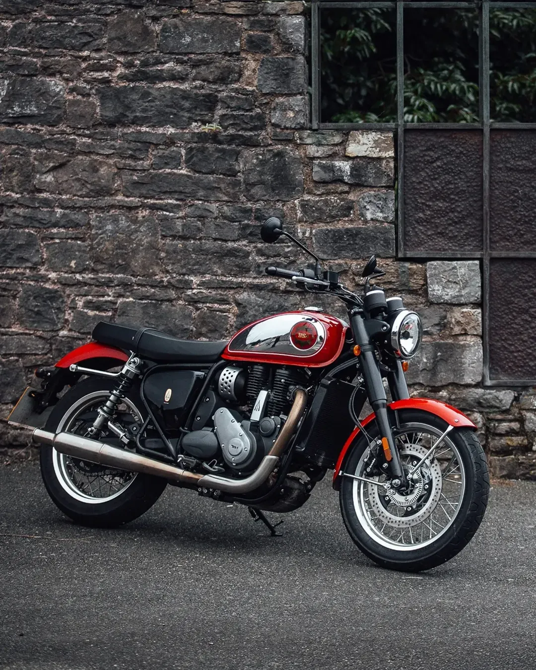 BSA Gold Star.webp