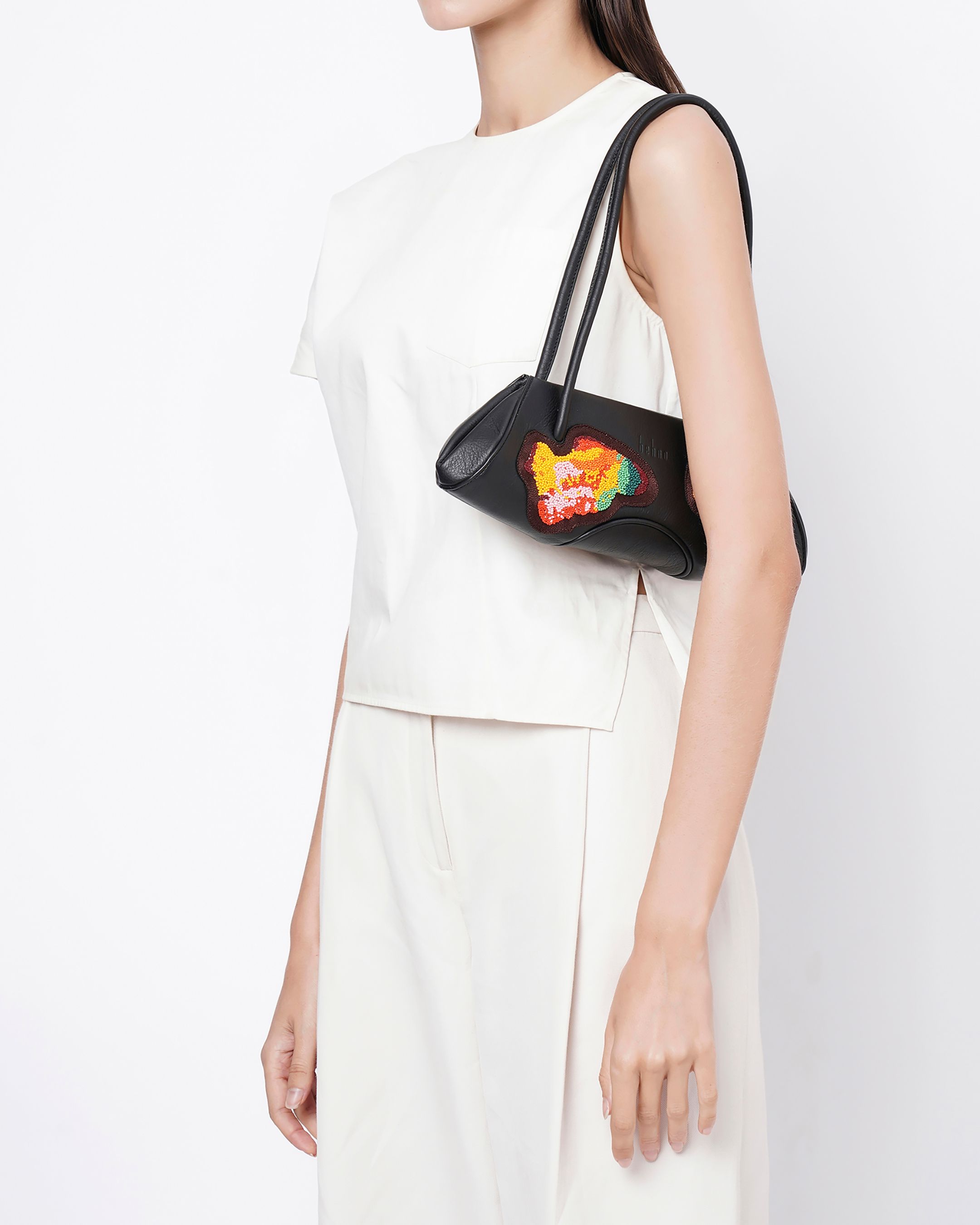 Behno ELIZABETH-BAGUETTE-MINI-SISYPHOS-.jpg