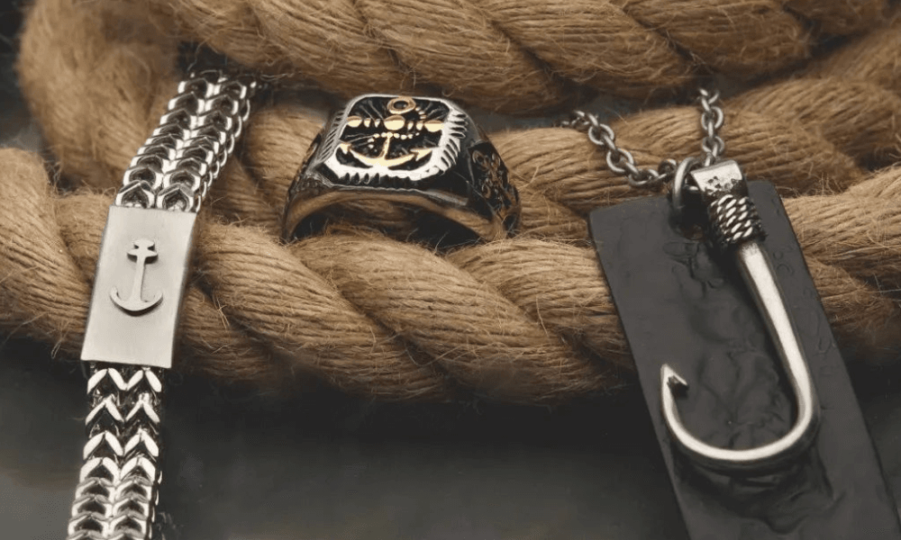 5 Trendy Metal Jewellery Brands For Men 5-trendy-metal-jewellery-brands-for-men
