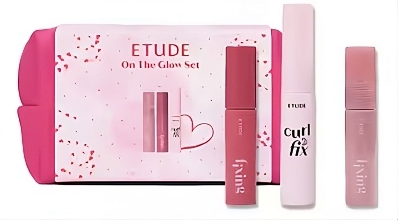 Etude On-The-Glow Mini Makeup Gift  Kit .. Large.jpeg