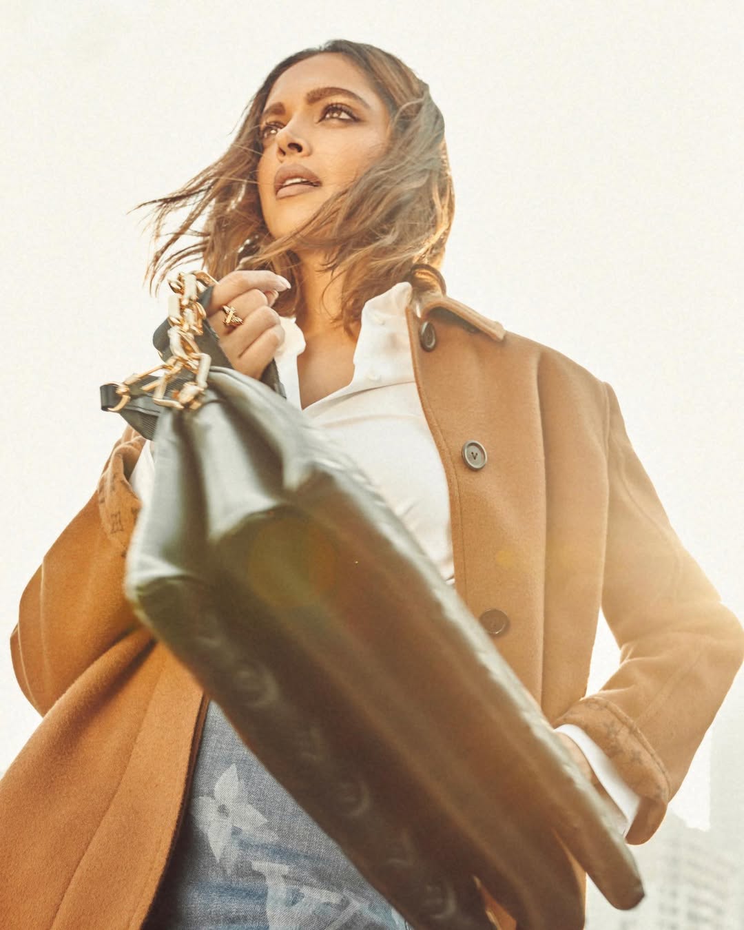 Introducing #Coussin!The newest bag from the Louis Vuitton Spring Summer Collection!@louisvuitto.jpg