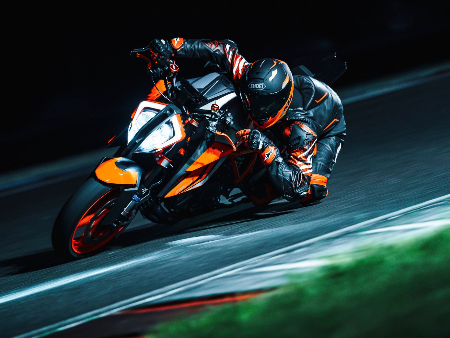 KTM 1290 Super Duke EVO.jpeg