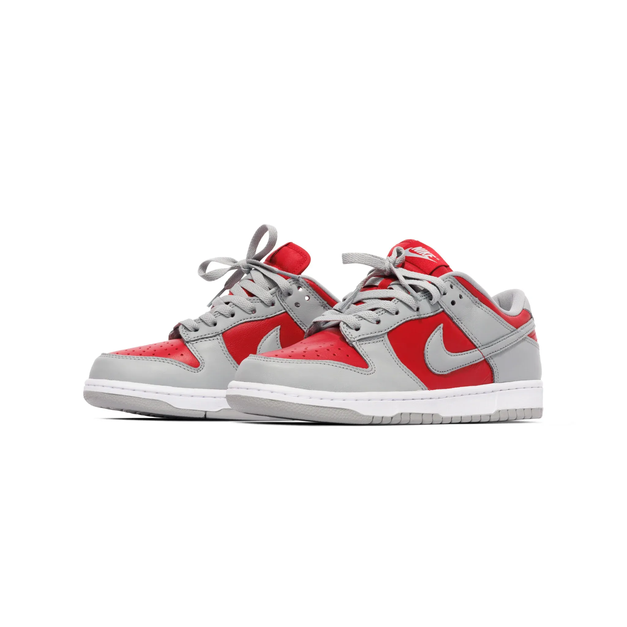 Nike Dunk Low “Ultraman” (1999) .webp