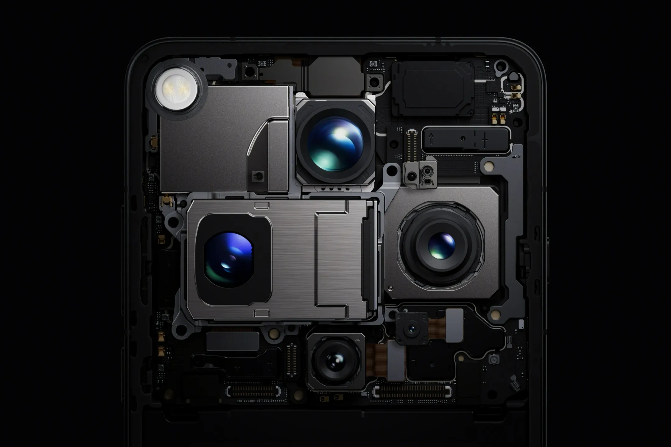 Oppo Find X9 Ultra-6.webp