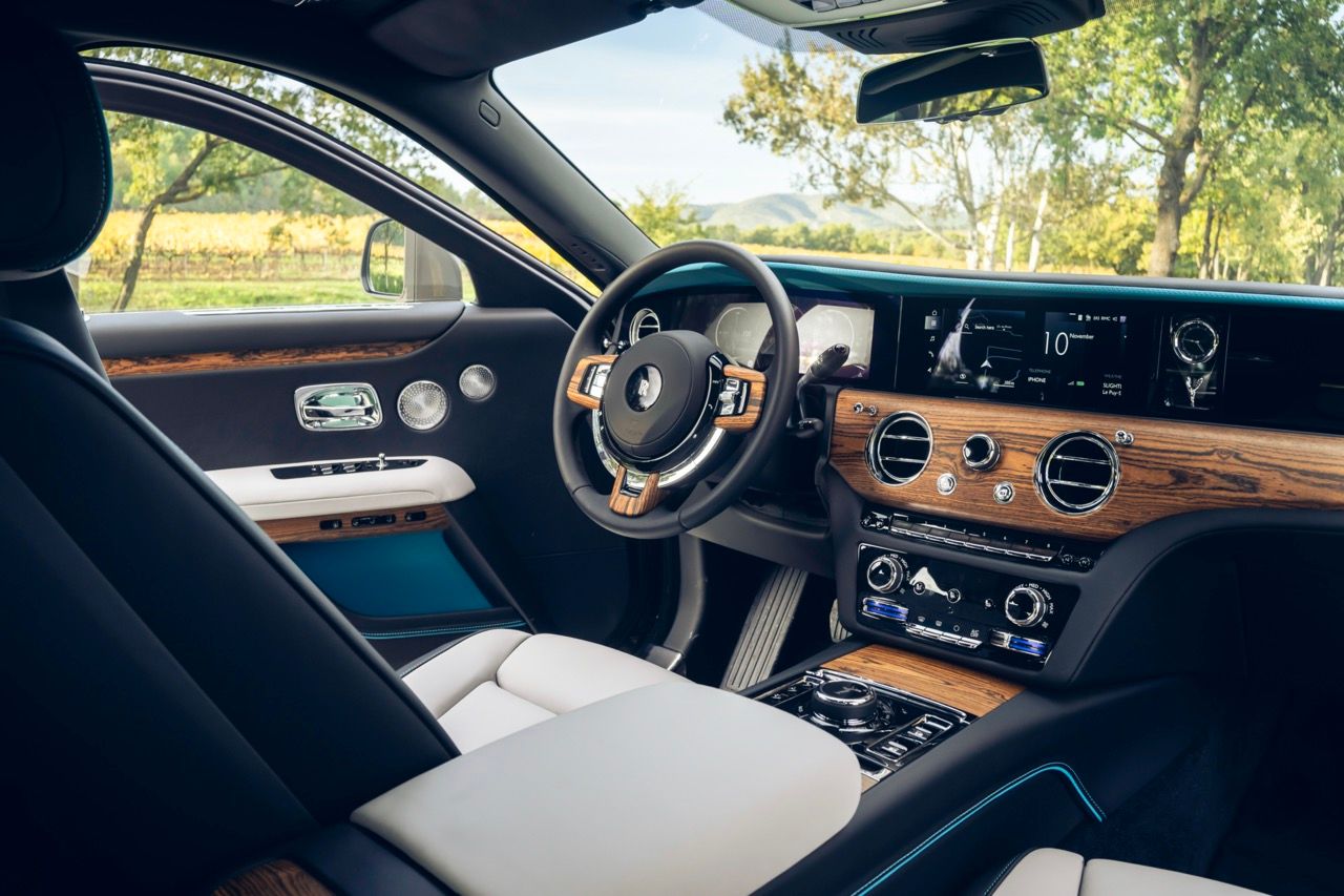 P90583946_highRes_rolls-royce-ghost-se Large.jpeg