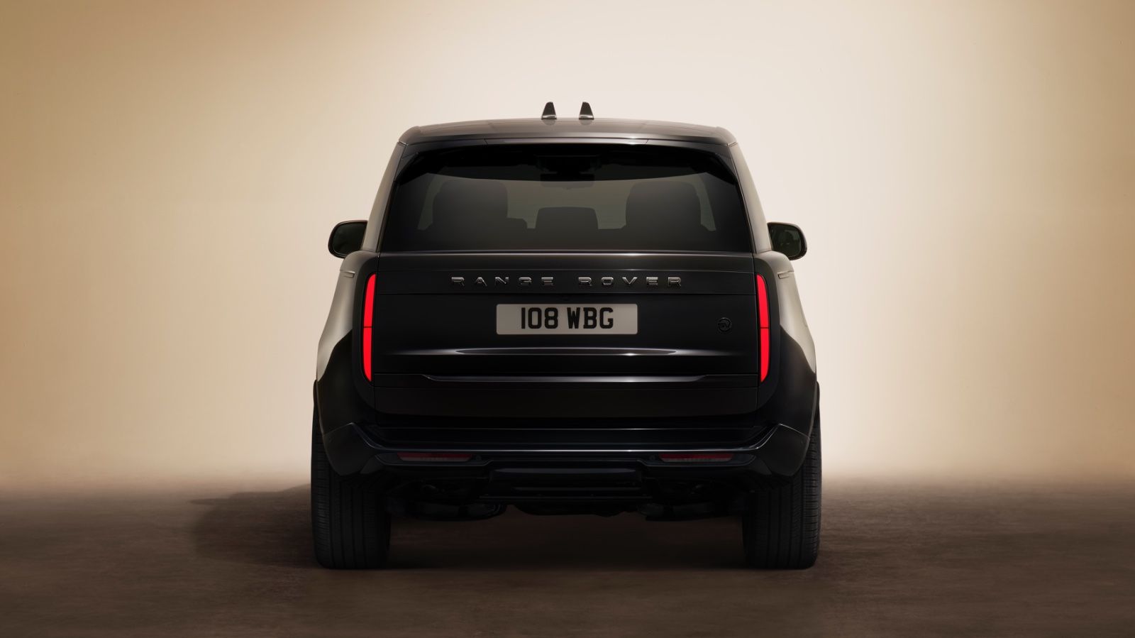 Range Rover SV Black Edition Two rear