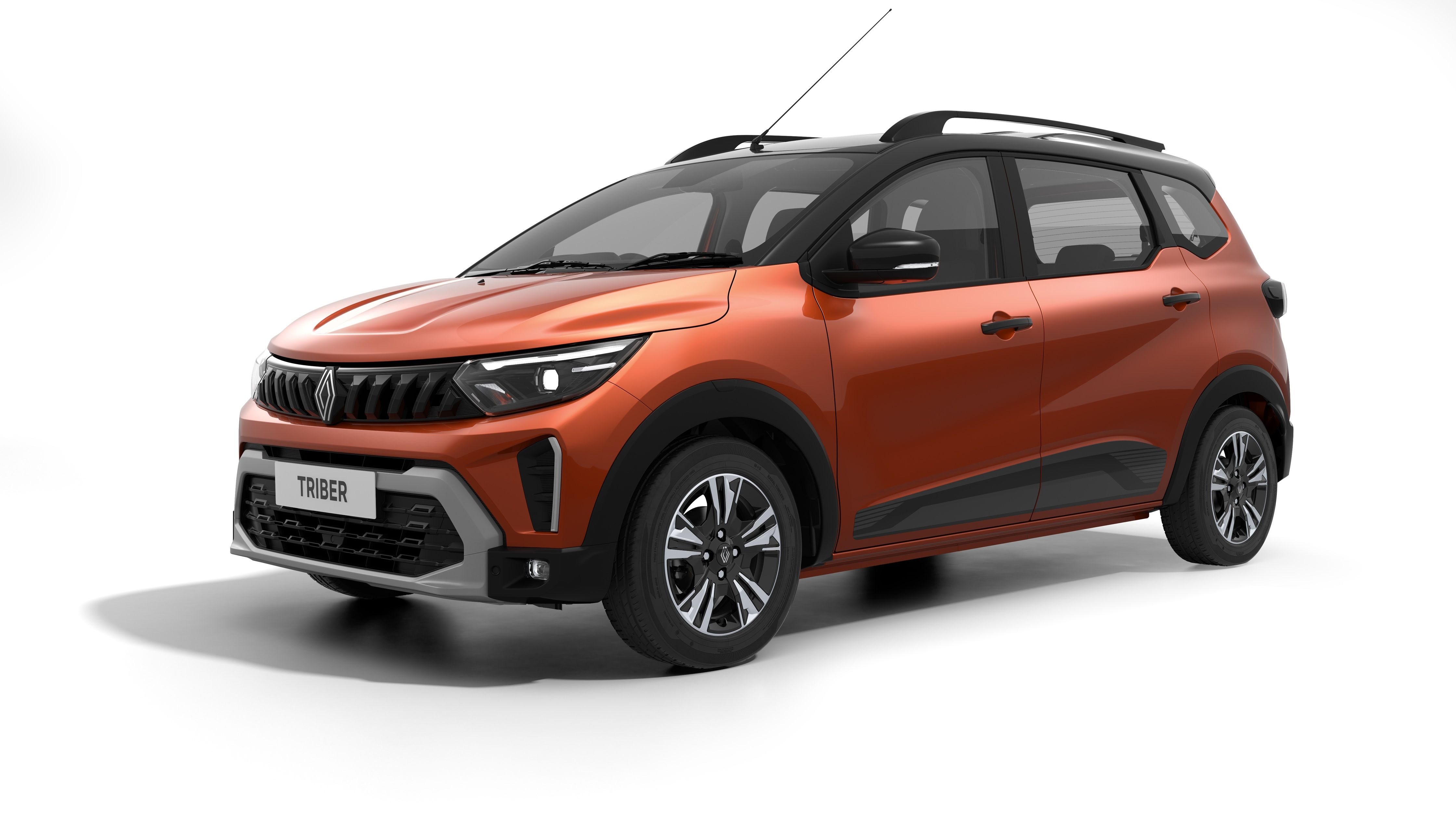 Renault Triber Facelift-1.jpg