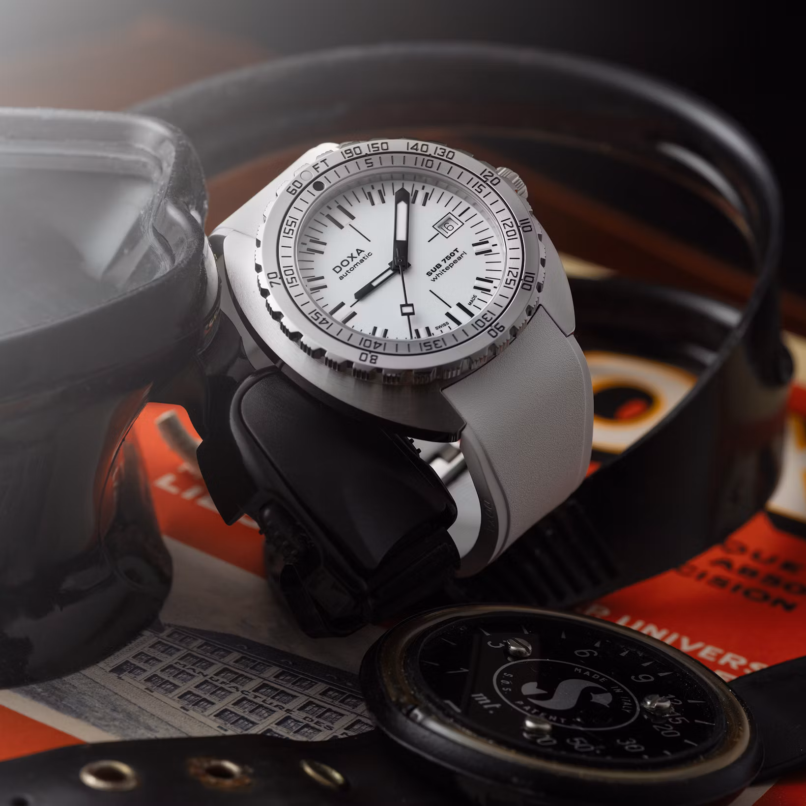 SUB_750T_Lifestyle_8.jpg.avif