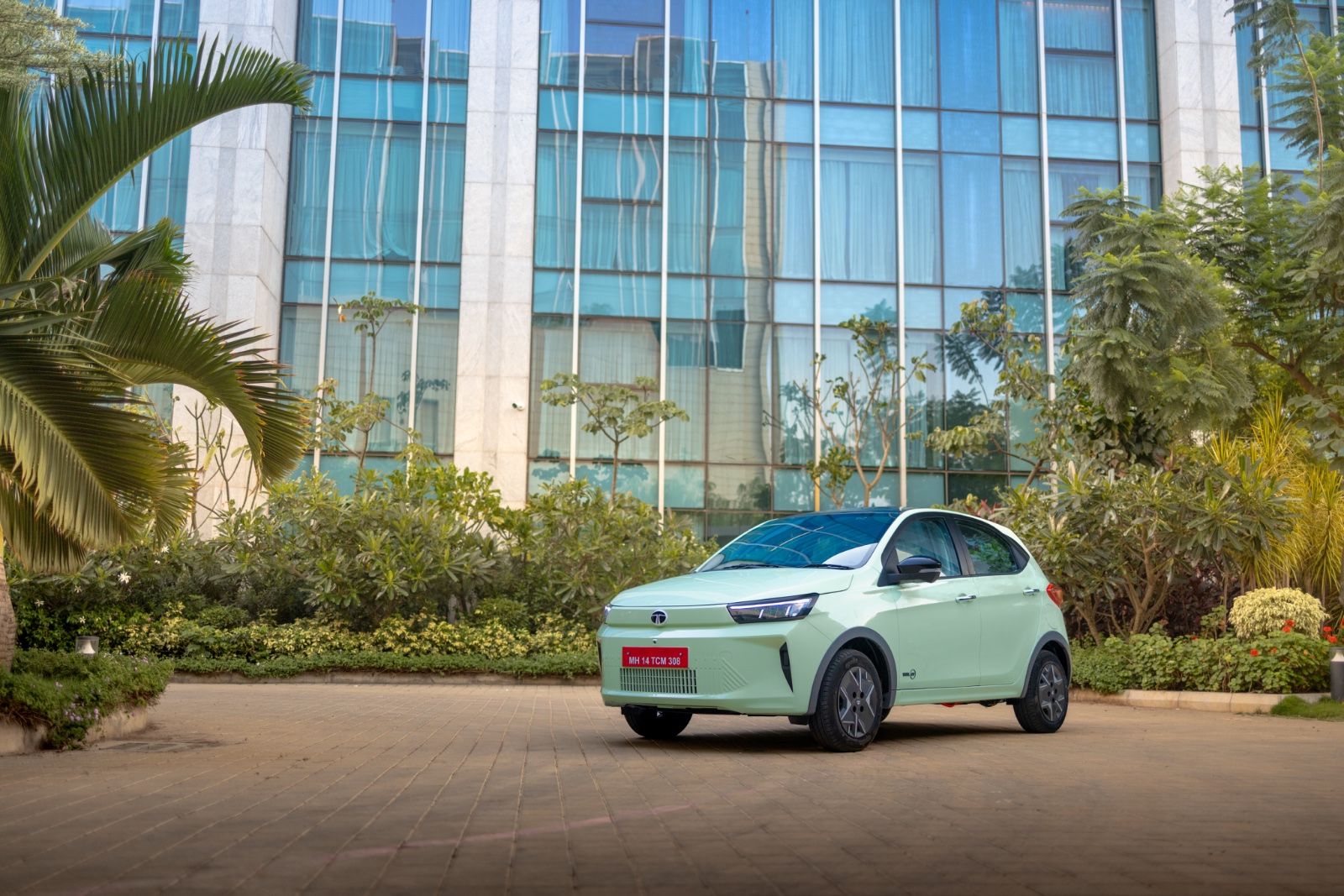 Tata Tiago EV 2026 front three quarters static