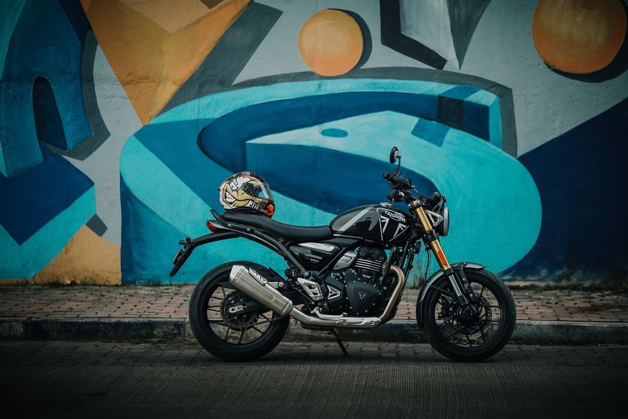 Triumph_Speed_400_12_Large_5463136922.jpeg