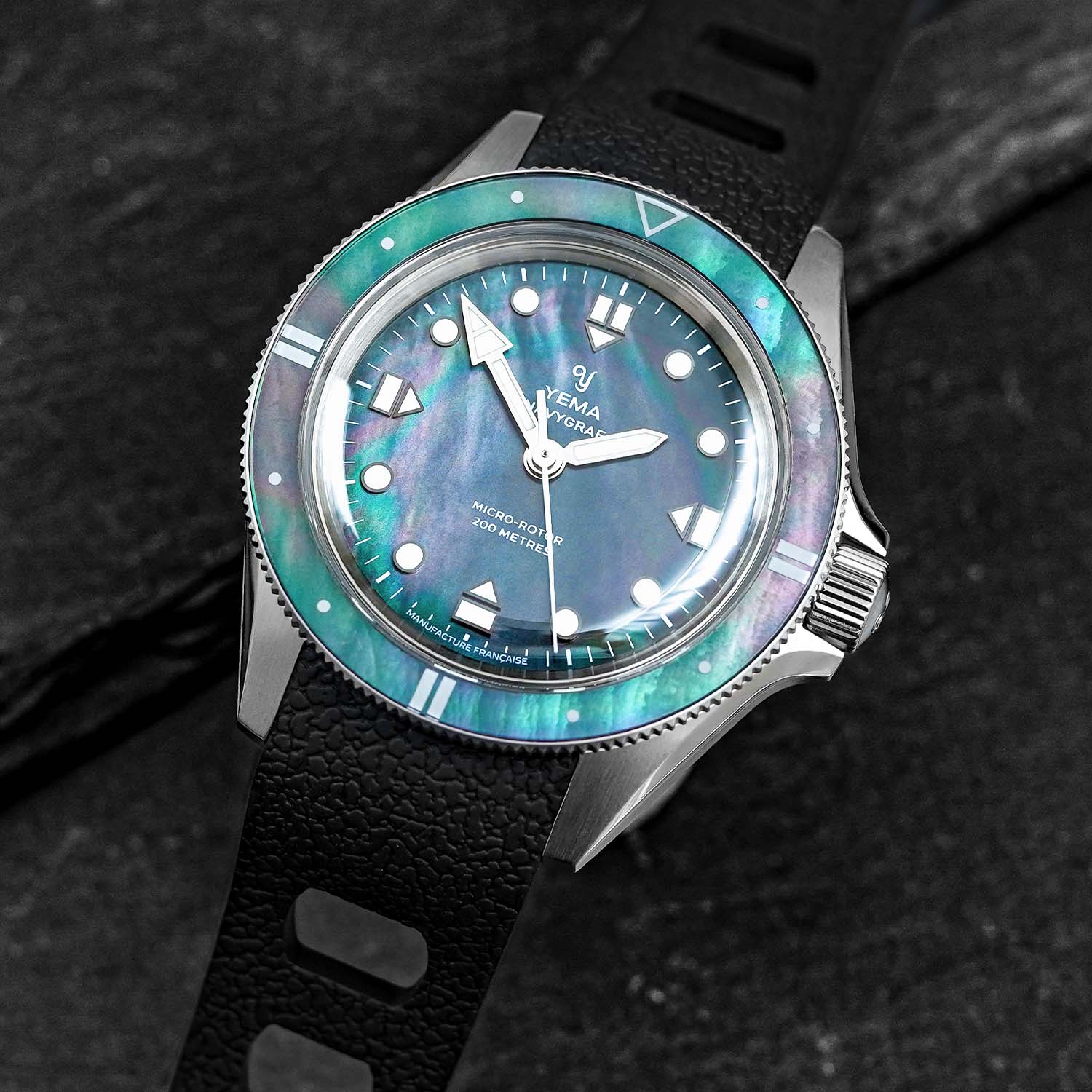 Yema-Navygraf-Pearl-cmm.20-micro-rotor-mother-of-pearl-dive-watch-3.jpg