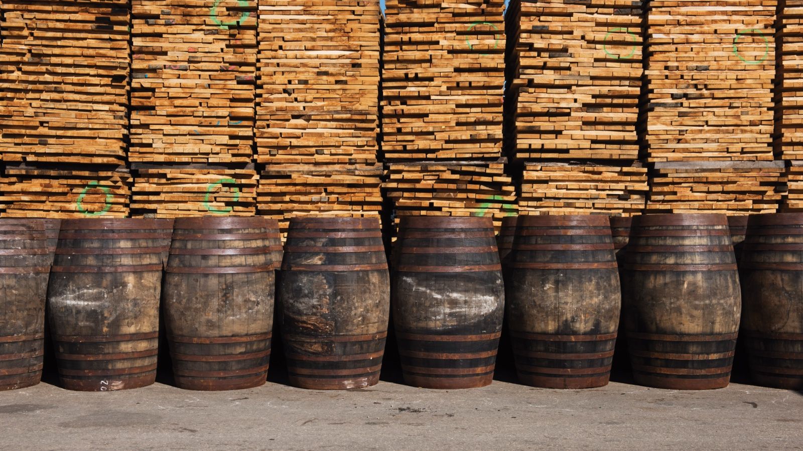 cask and staves shot the macallan tevasa group cooperage