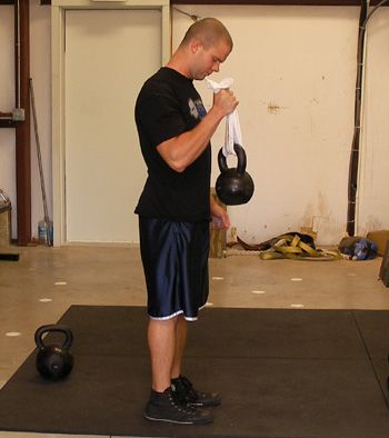 kettlebell-towel-hammer2.jpg