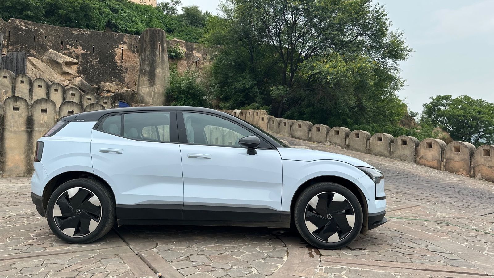 volvo ex 30 profile shor
